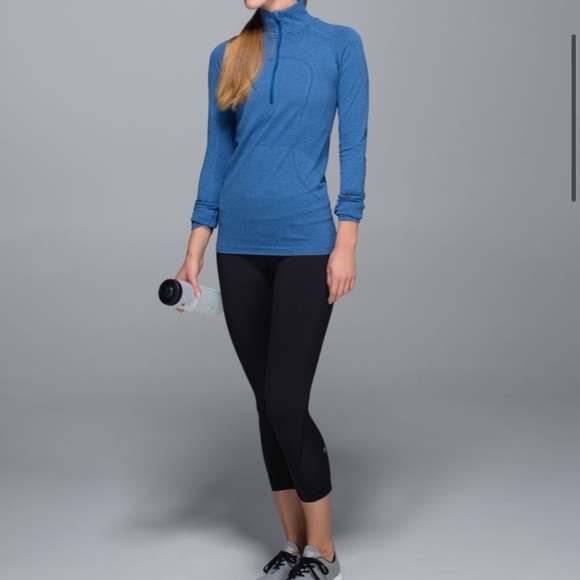 Lululemon Run: Swiftly Tech 1/2 Zip in Tonka Stripe Heathered Blue Rugged Blue - Picture 2 of 14